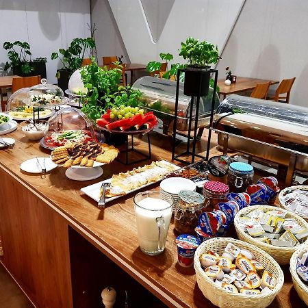 Hotel Porto Radomsko Eksteriør billede