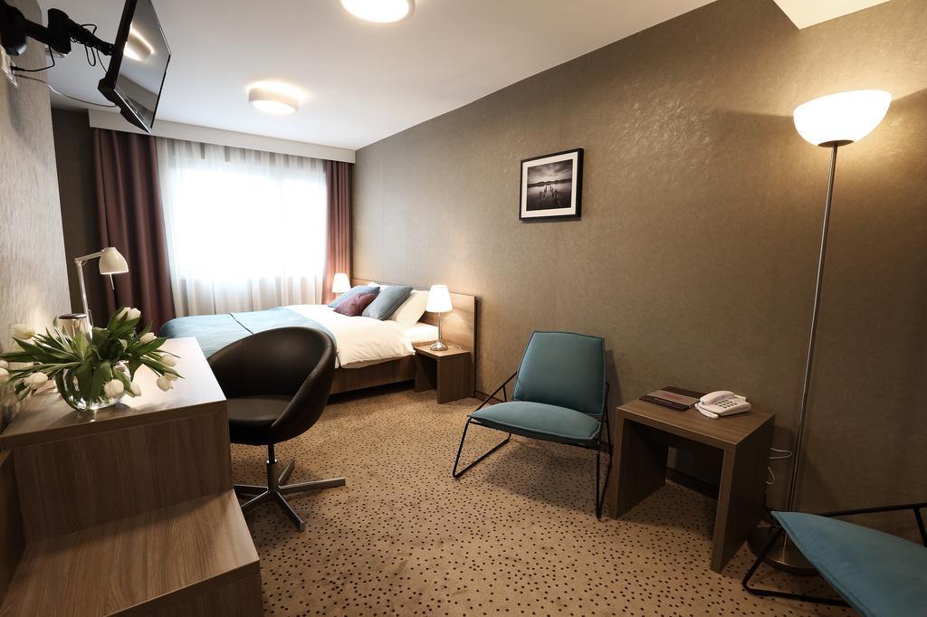 Hotel Porto Radomsko Eksteriør billede
