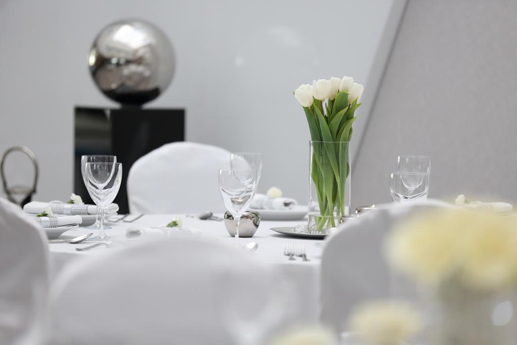 Hotel Porto Radomsko Eksteriør billede