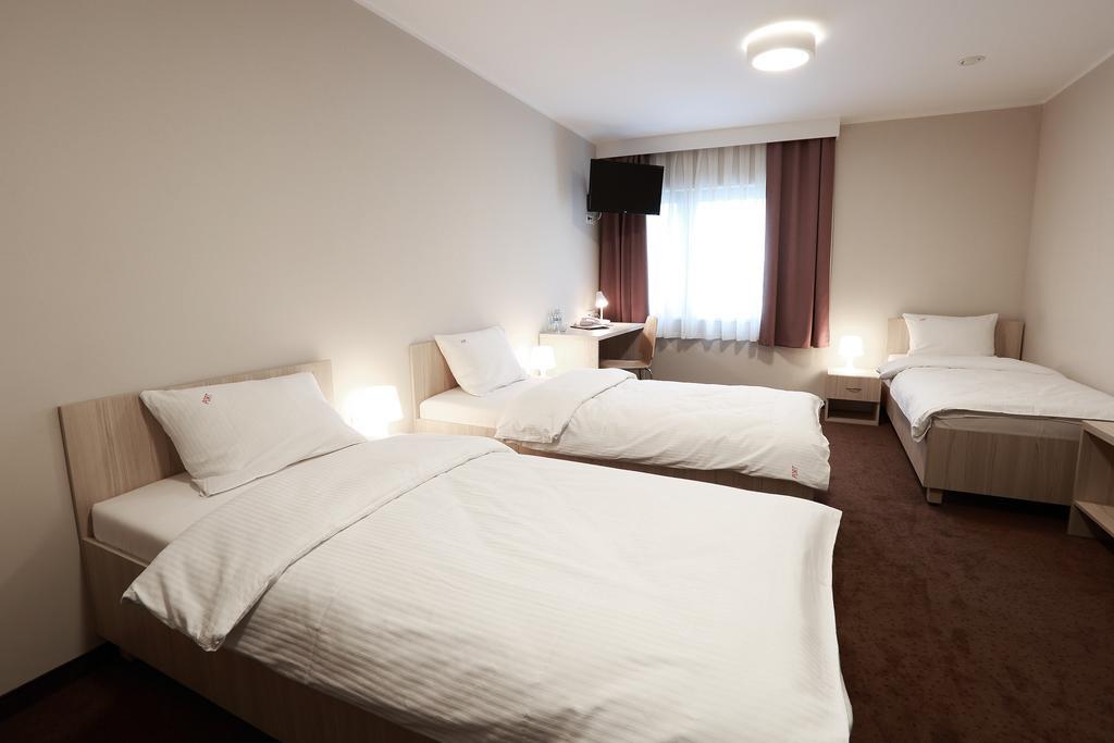 Hotel Porto Radomsko Eksteriør billede