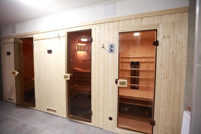 Hotel Porto Radomsko Eksteriør billede