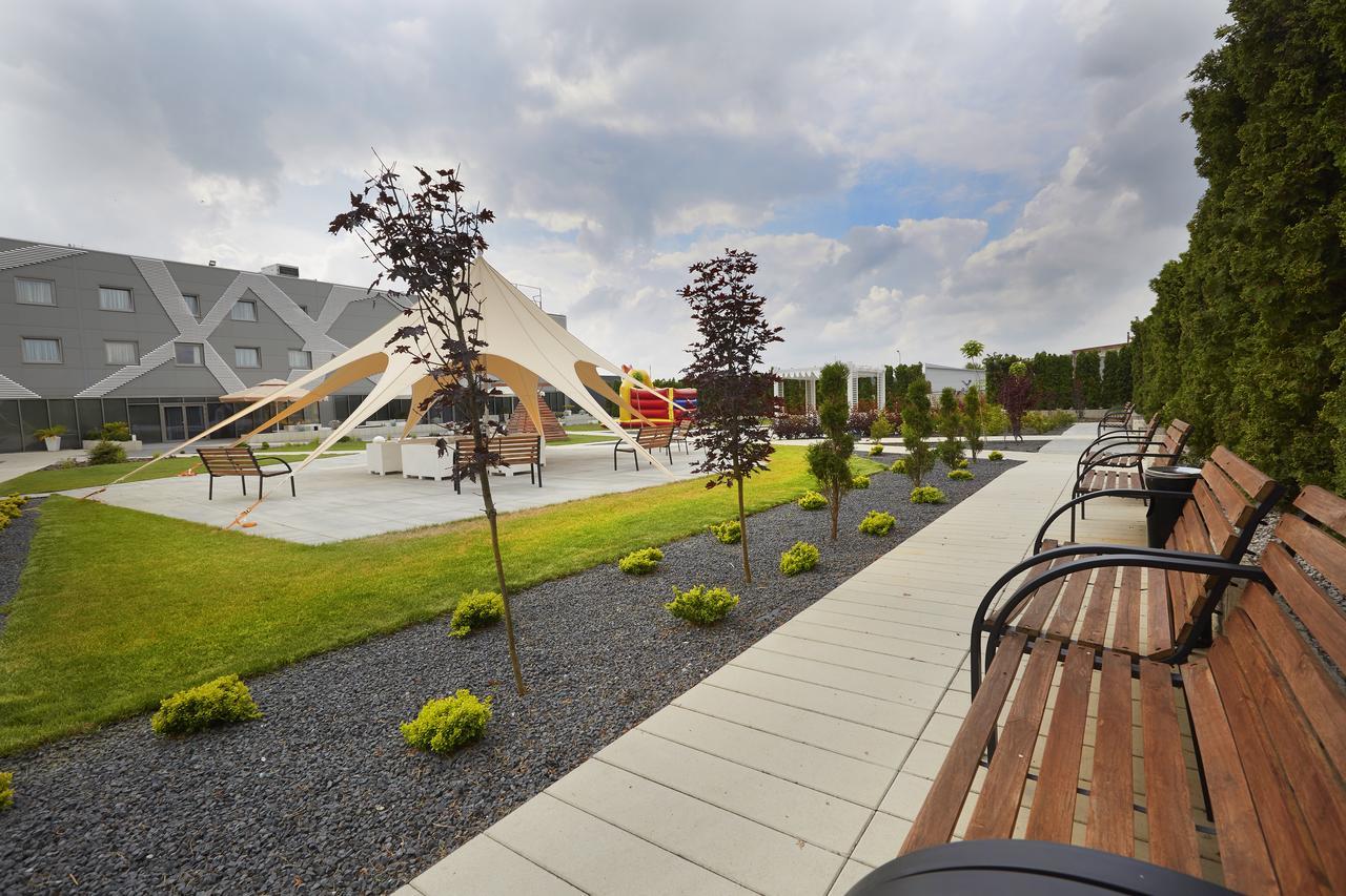Hotel Porto Radomsko Eksteriør billede